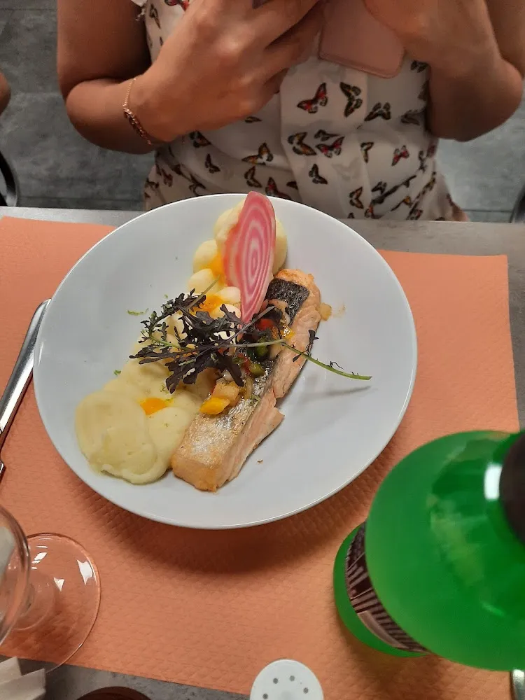 Saumon Et Purée Maison Pdt